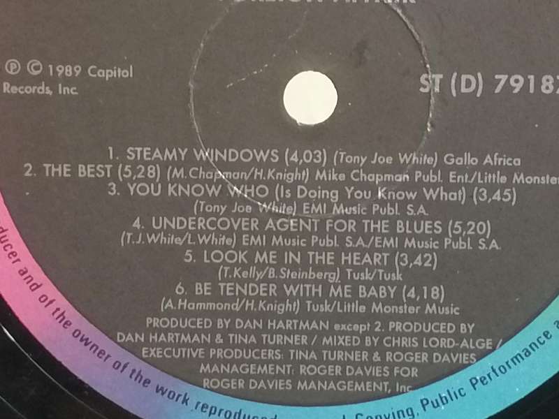 Tina Turner, Foreign affair, vinyl very good.