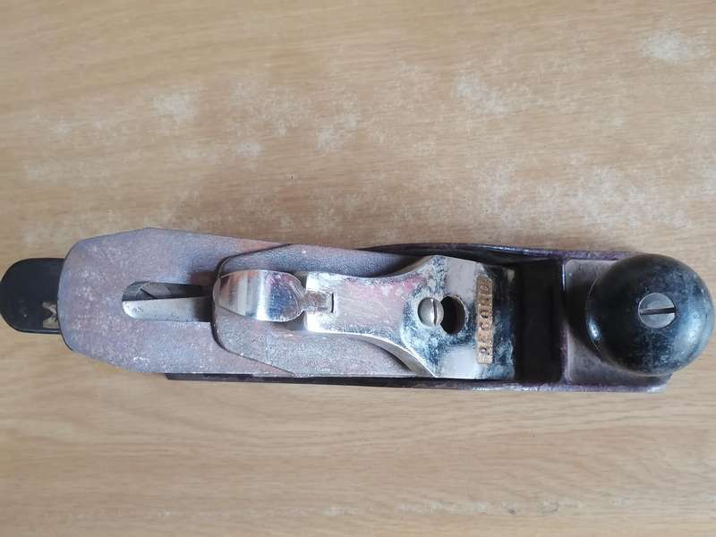 Vintage Record Plane, made in England (23.5cm long).