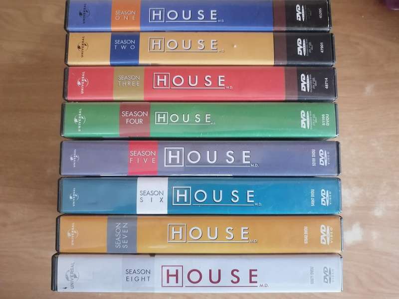 DVD series, House, (Seasons 1 to 8) the complete series, Very good condition.