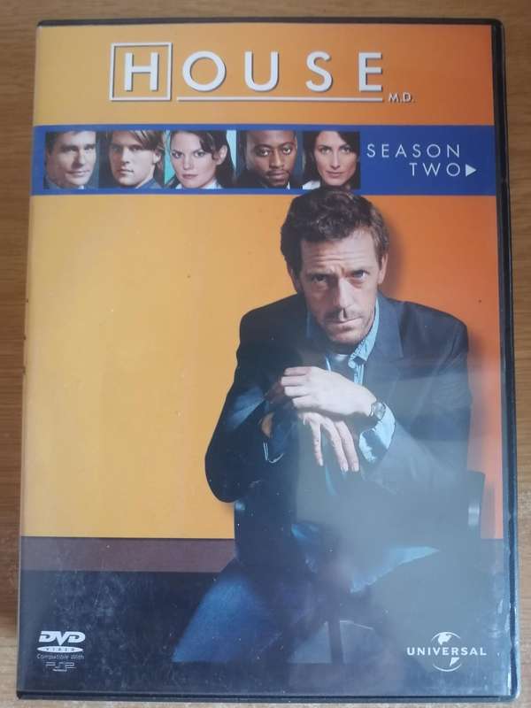DVD series, House, (Seasons 1 to 8) the complete series, Very good condition.