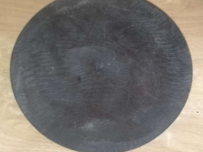 Vintage & stunning hand carved dark wood large ashtray, very good condition.