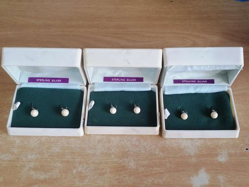 3x Vintage Sterling Silver round bone stud earring sets.