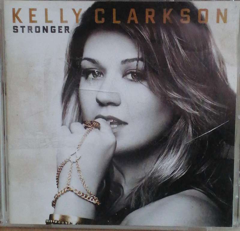 10x original CD's, good music artists,  very good condition.