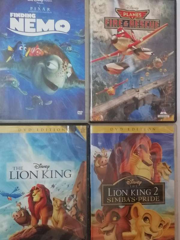 12x original Walt Disney DVD movies, in very good condition.