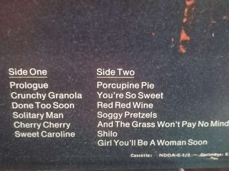 Neil Diamond, Hot August night, Double album, vinyl's very good.