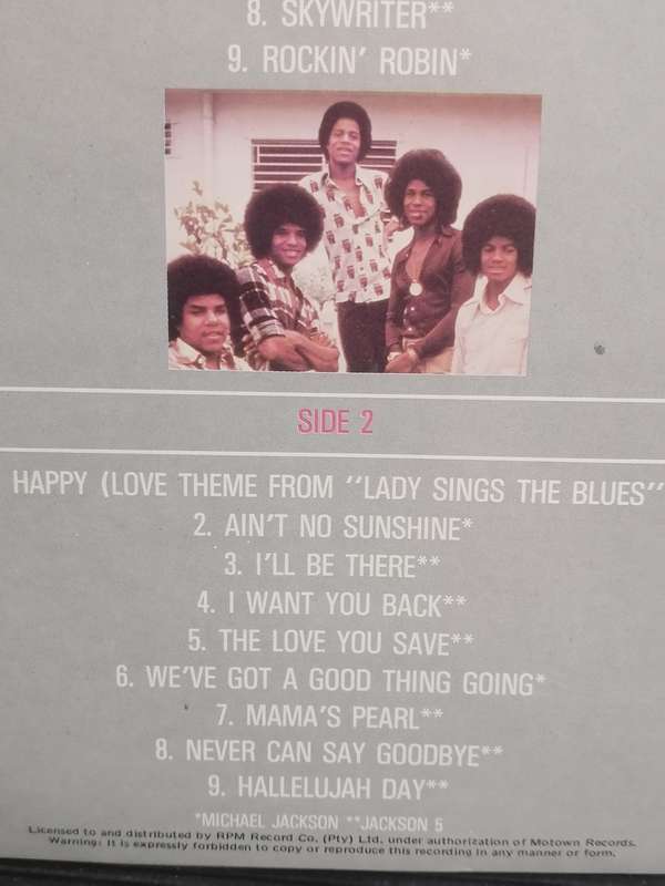 Michael Jackson plus the Jackson 5, Greatest hits, vinyl very good+.