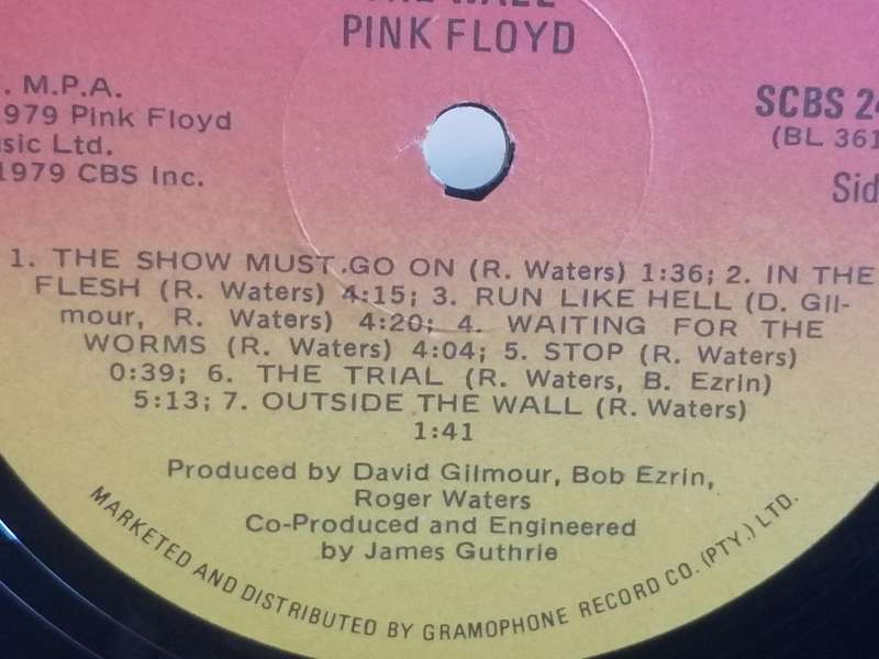 Pink Floyd the Wall, Double album, vinyl's excellent.