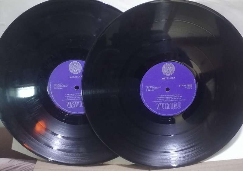 Metallica, double album ,vinyl's good.