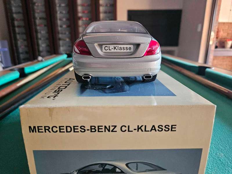 Mercedes Benz CL-Klasse - Autoart 1/18
