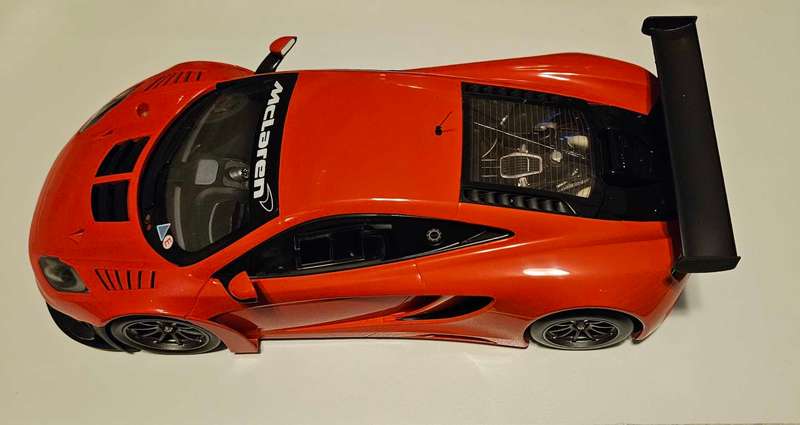 McLaren 12C GT3 - 1/18 Minichamps