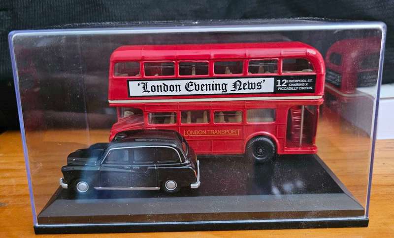 London Bus & Taxi - 1/43 Oxford