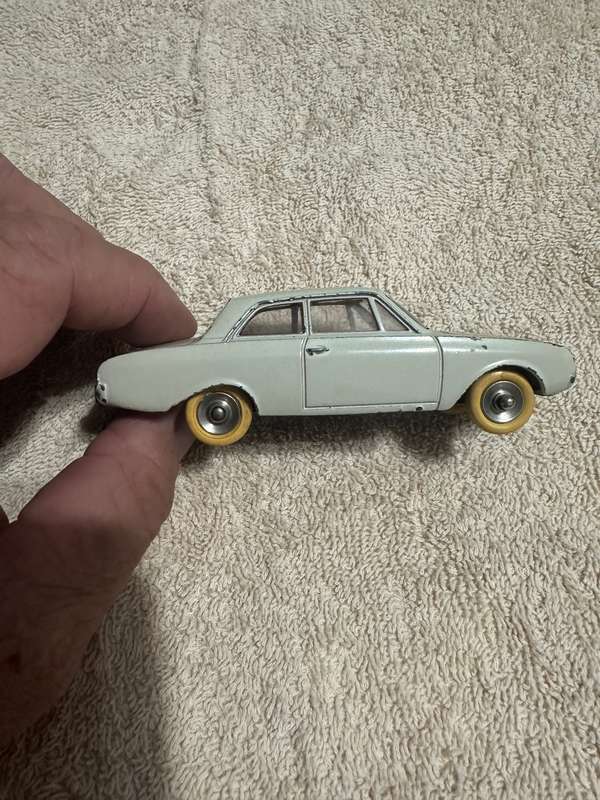 DINKY TOYS