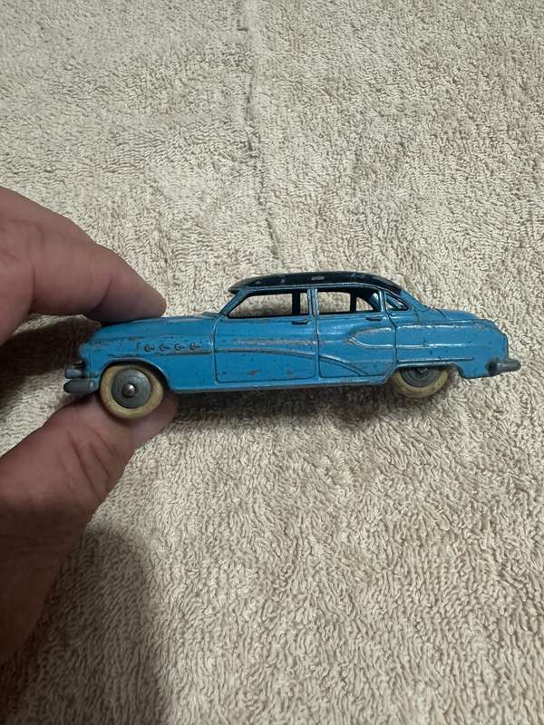 DINKY TOYS