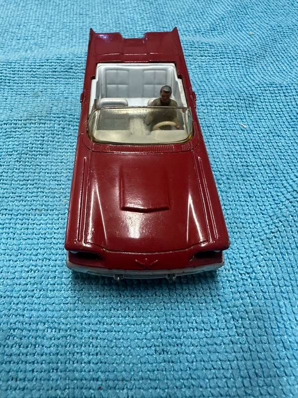 DINKY TOYS