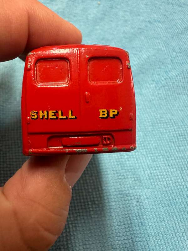 DINKY TOYS