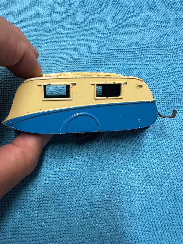 DINKY TOYS