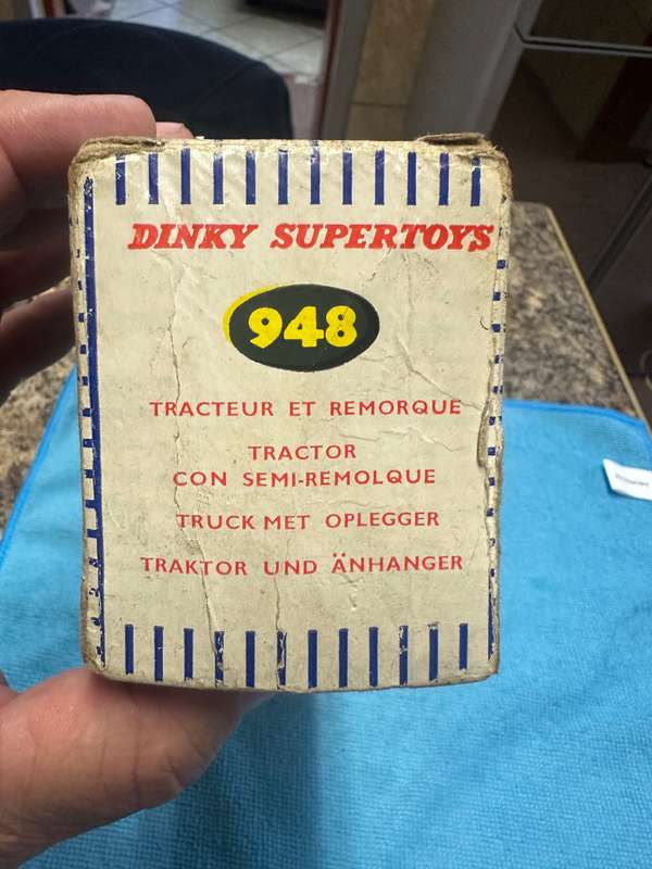 DINKY TOYS