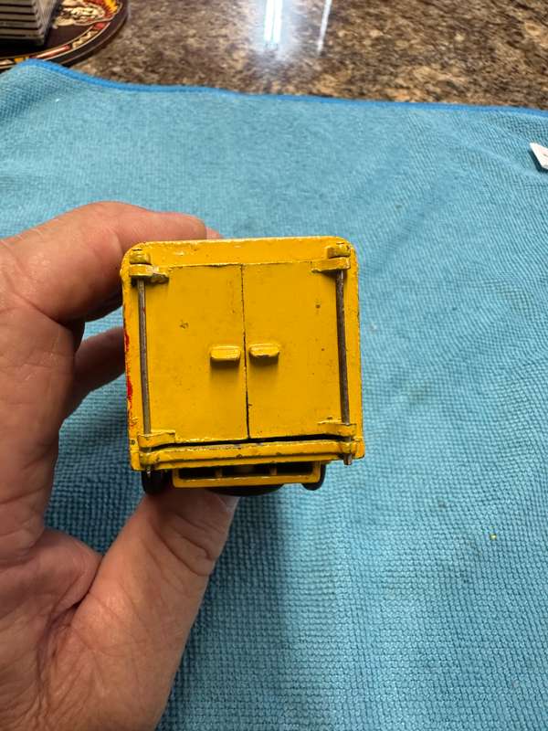 DINKY TOYS