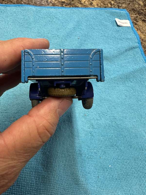 DINKY TOYS