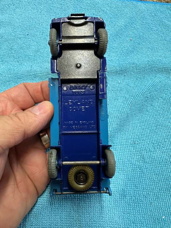DINKY TOYS