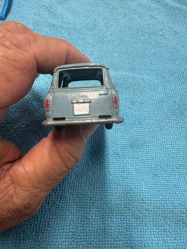DINKY TOYS