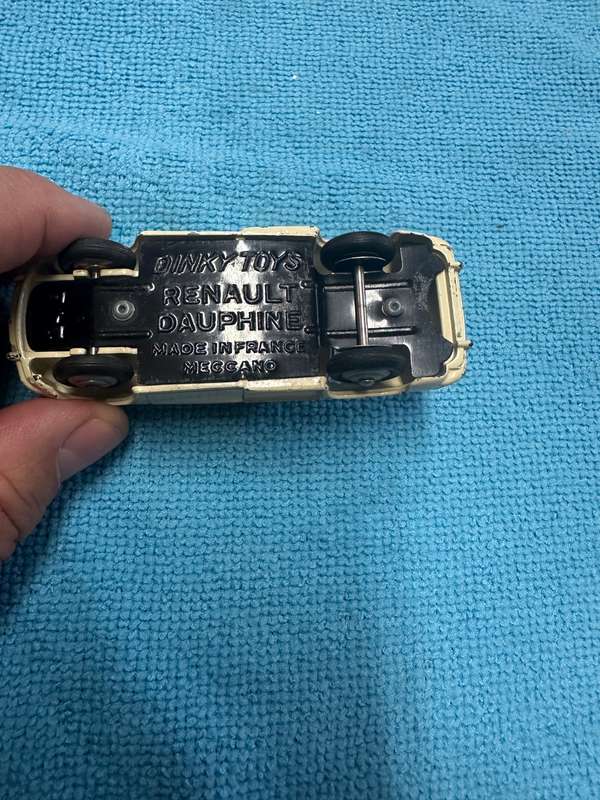 DINKY TOYS