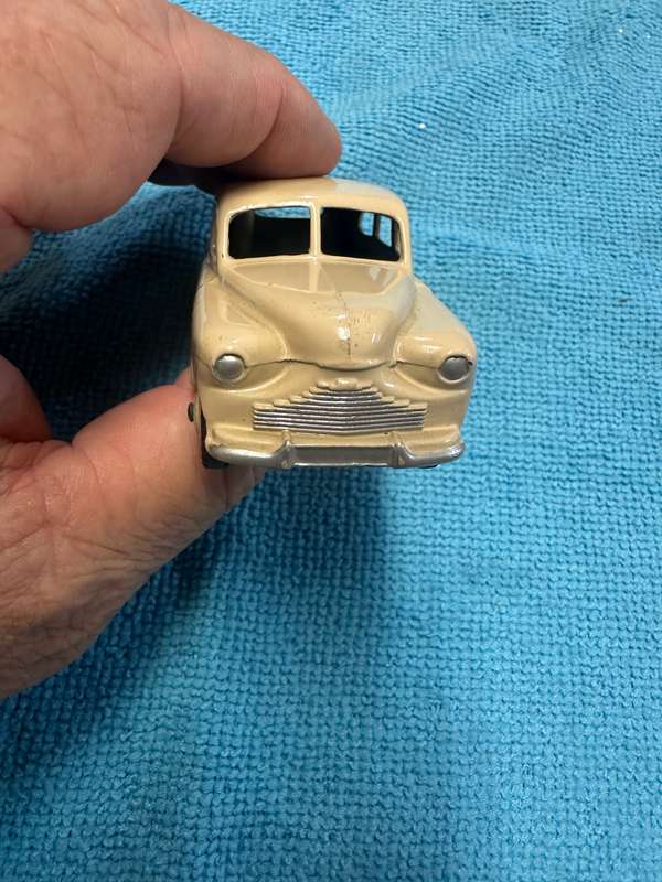 DINKY TOYS