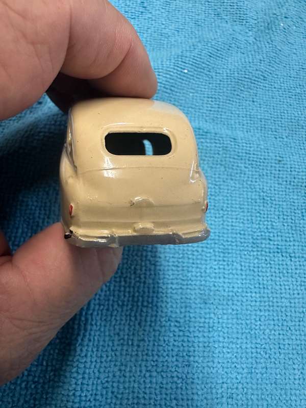 DINKY TOYS