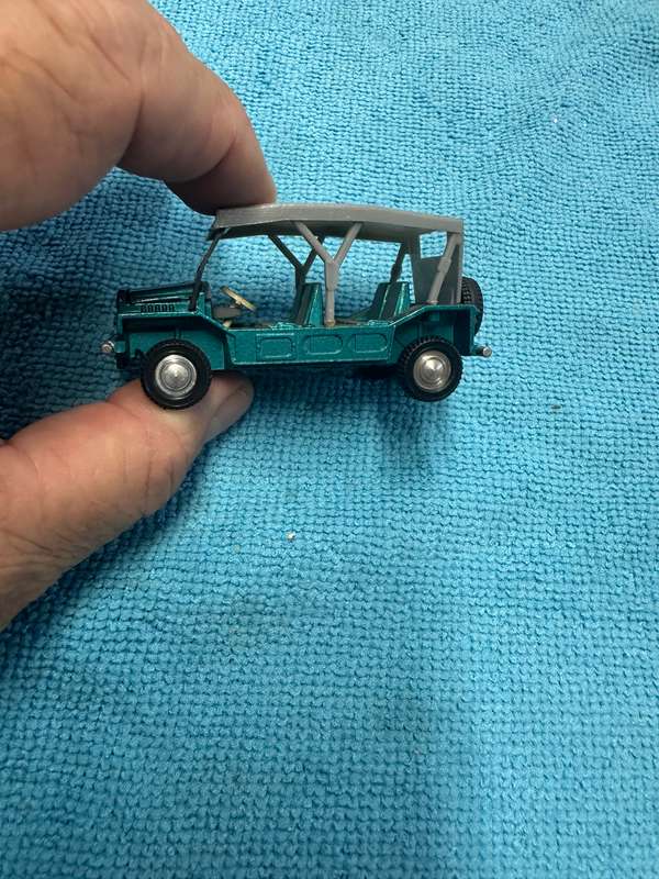 DINKY TOYS