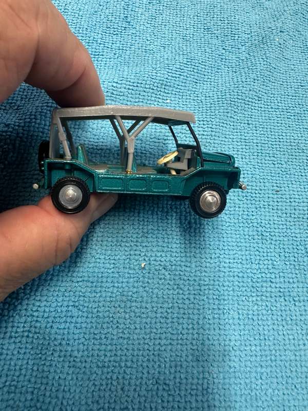 DINKY TOYS