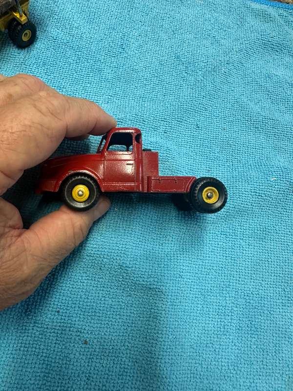 DINKY TOYS