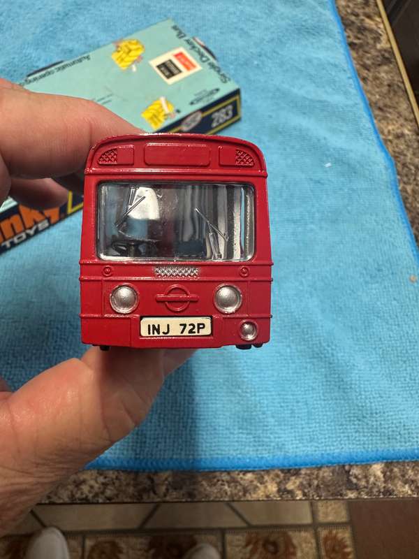 DINKY TOYS