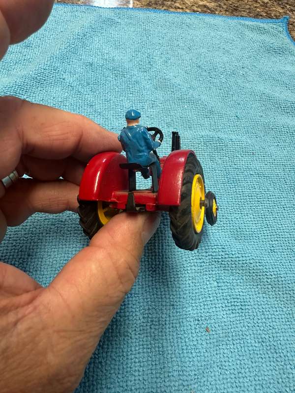 DINKY TOYS