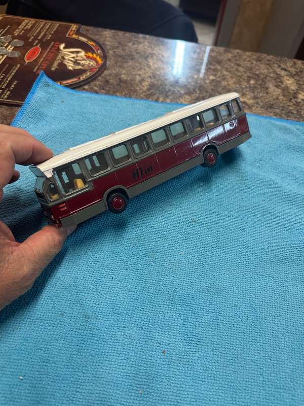DINKY TOYS