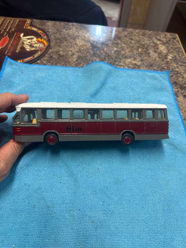 DINKY TOYS