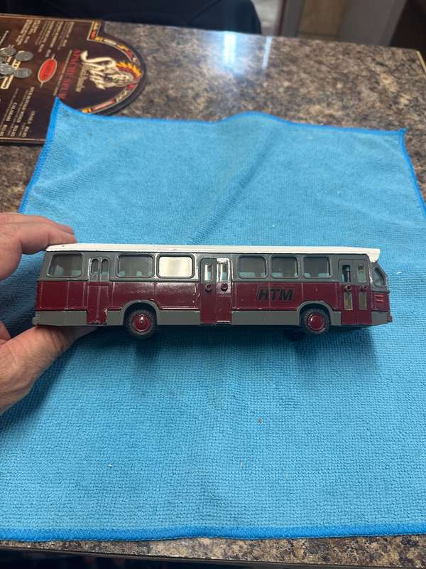 DINKY TOYS