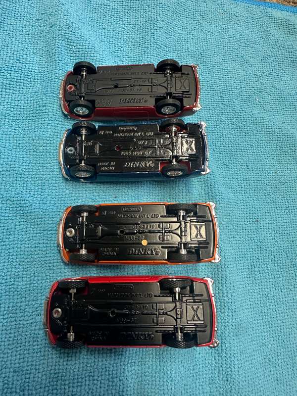 DINKY TOYS
