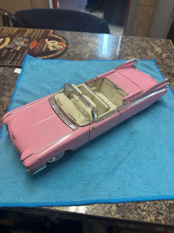DINKY TOYS
