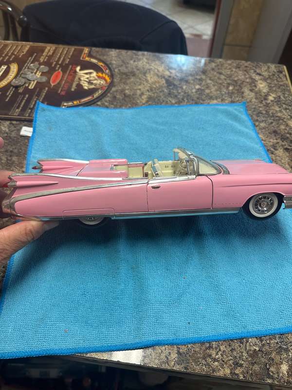 DINKY TOYS