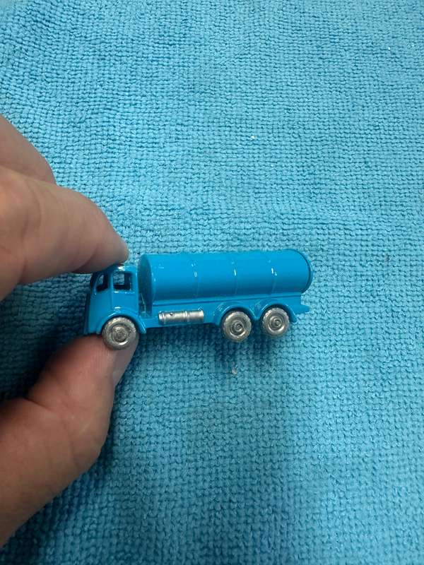 MATCHBOX TOYS
