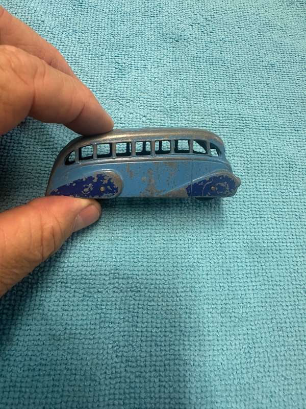 DINKY TOYS