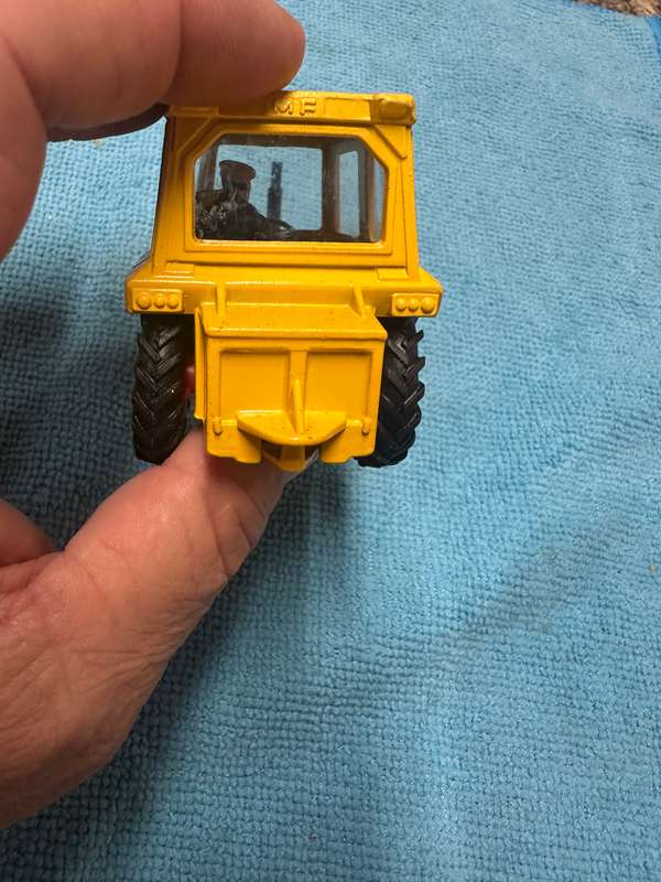 COGI TOYS TRACTOR
