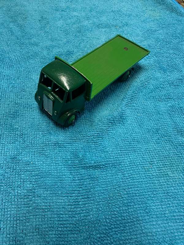 DINKY TOYS