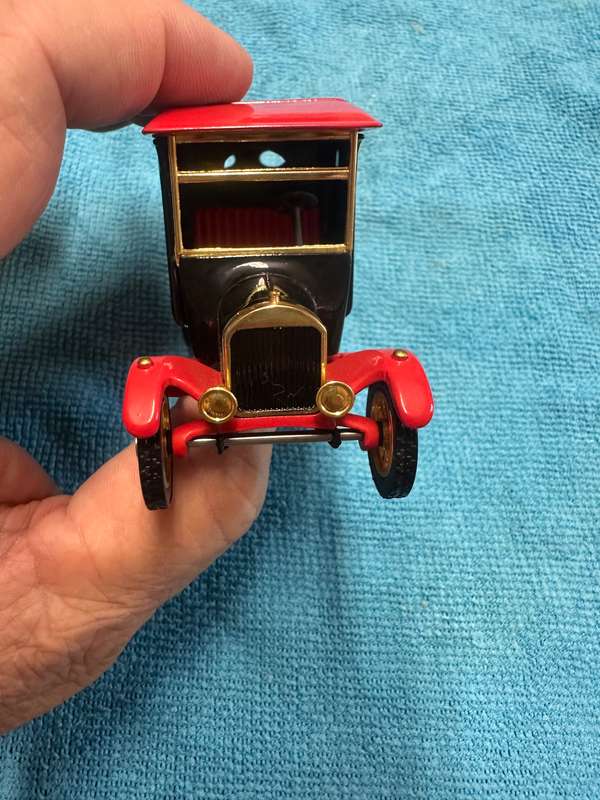 MATCHBOX TOYS