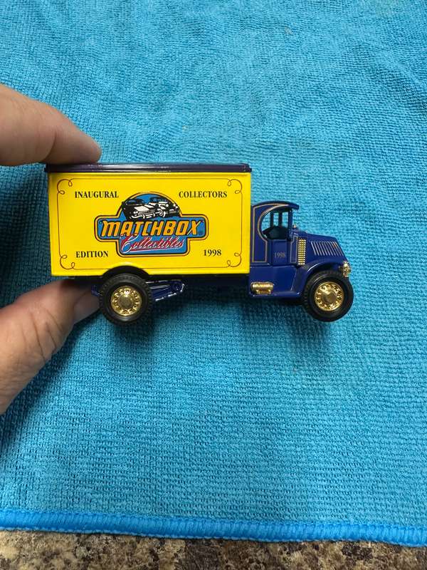 MATCHBOX TOYS