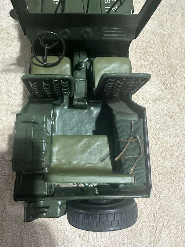 TINPLATE JEEP