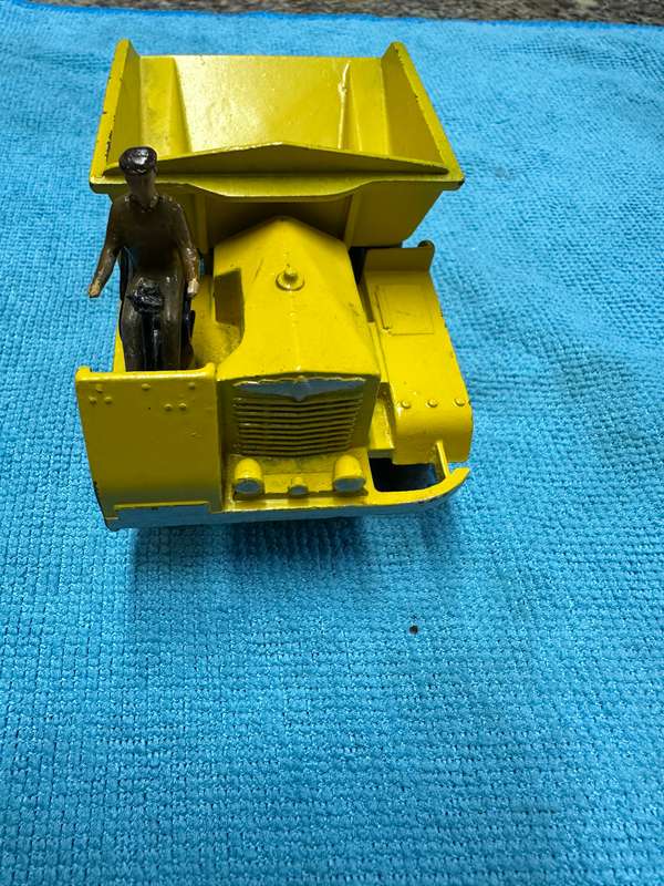 DINKY TOYS