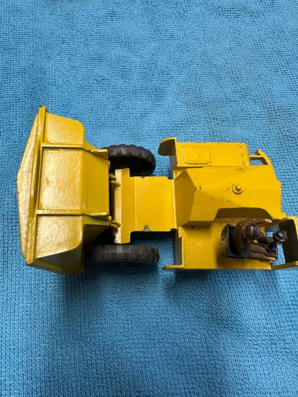 DINKY TOYS