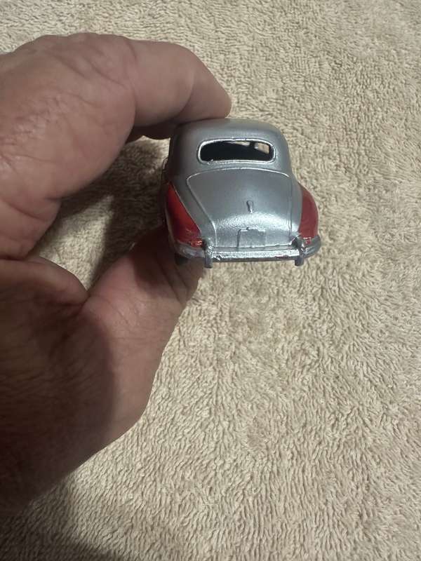 DINKY TOYS