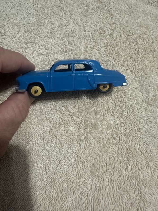 DINKY TOYS